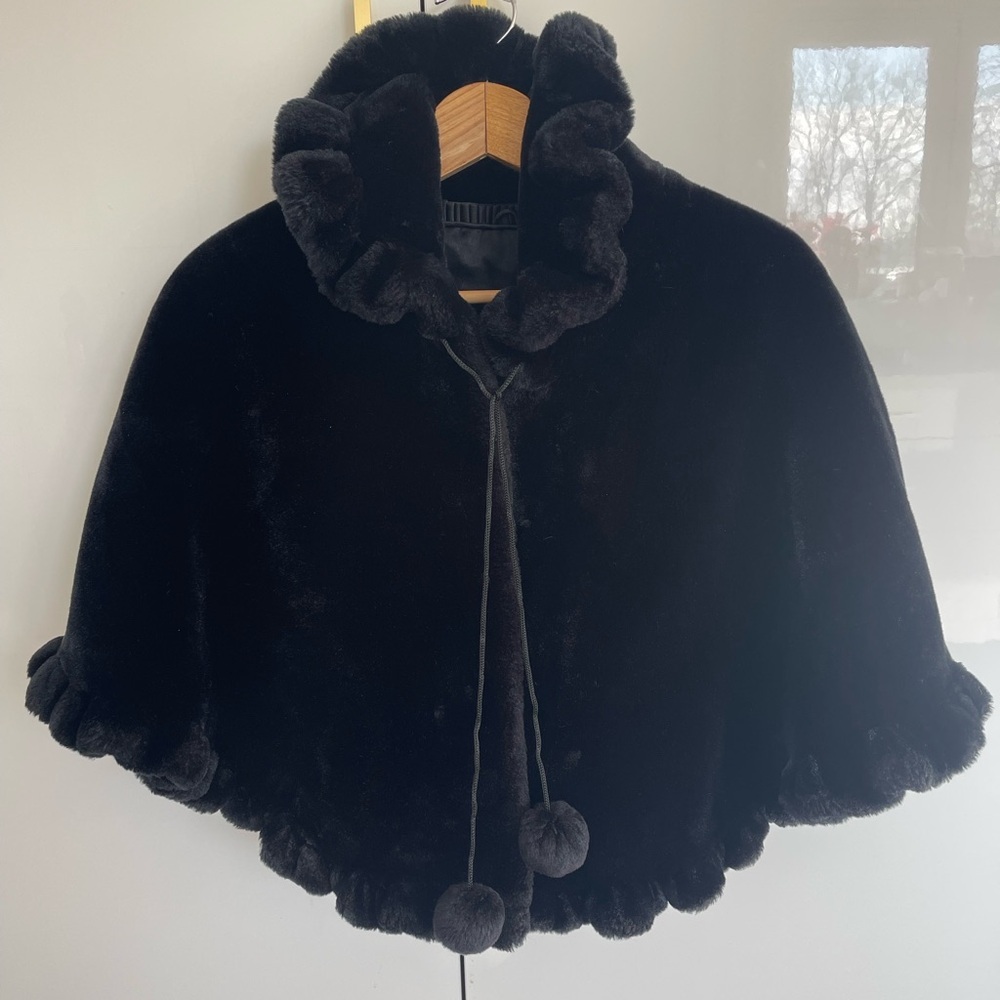 Safuron vintage faux fur Poncho cape – Ruffled Evening Wrap – One Size